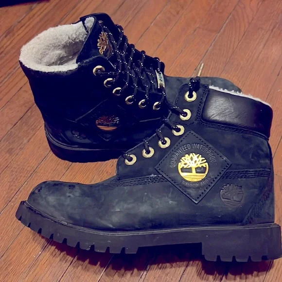 Timberland | Shoes | Black Timberland Winter Boot With Fur